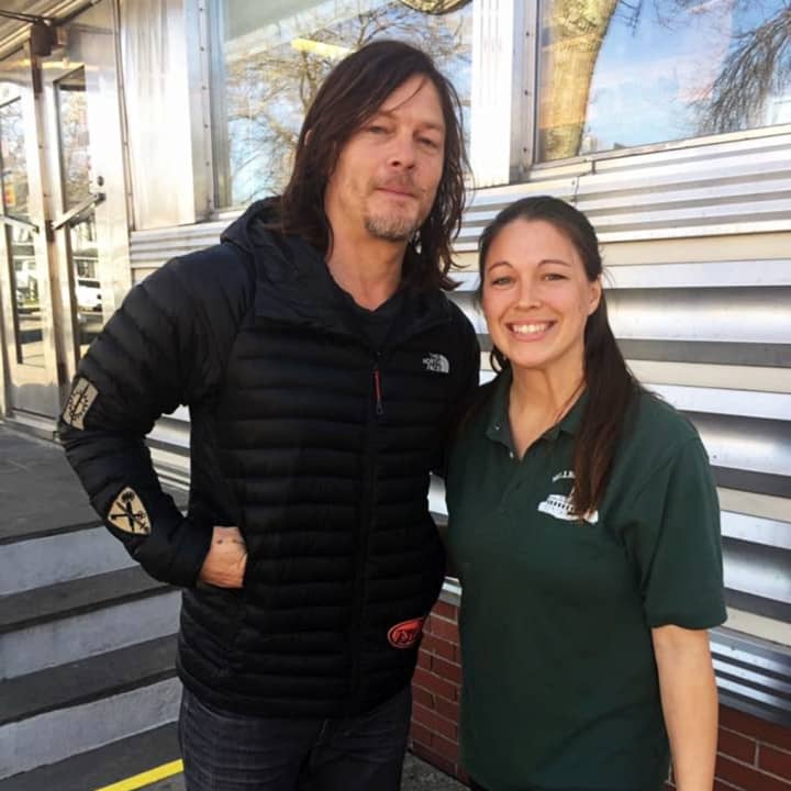 Actor Norman Reedus even waited on his waitress, Danielle Rutigliano, so she could get a picture with him.