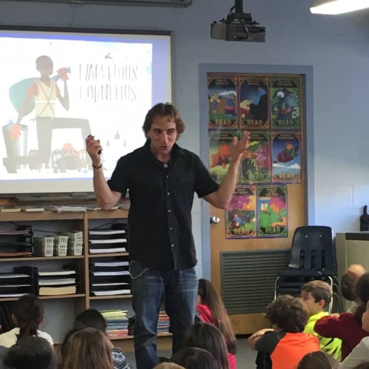 Parkway students get a lesson from author, Phil Bildner.