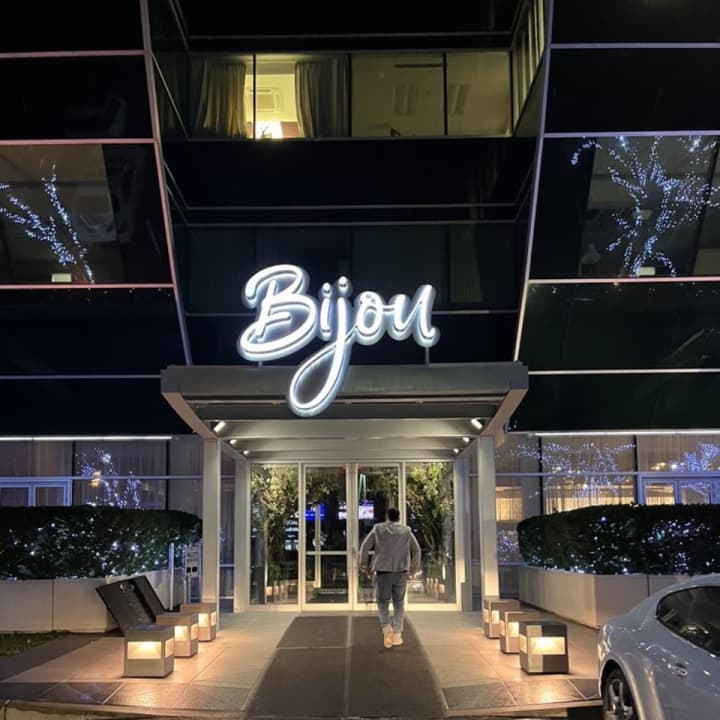 Bijou Restaurant entrance