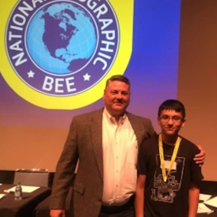 Ritwik Bose, an eighth-grader at Scotts Ridge Middle School in Ridgefield, and his mentor, Chris Peterson, at the state finals of the National Geographic Bee.