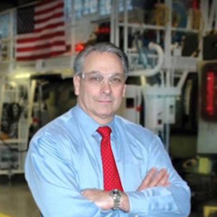 Former Sikorsky President Jeffrey Pino was killed in a plane crash Friday in Arizona.