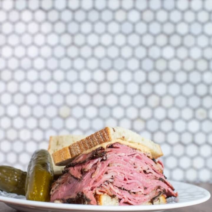 The Carnegie Deli is now serving food at the Windham Mountain Resort in the Hudson Valley.