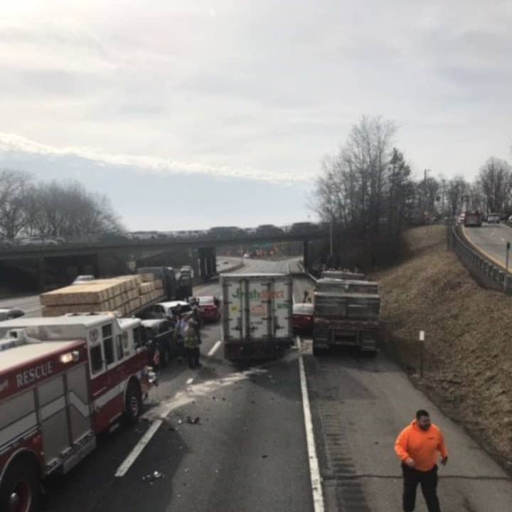 A multiple-vehicle crash is backing up traffic on I-287 in Westchester.