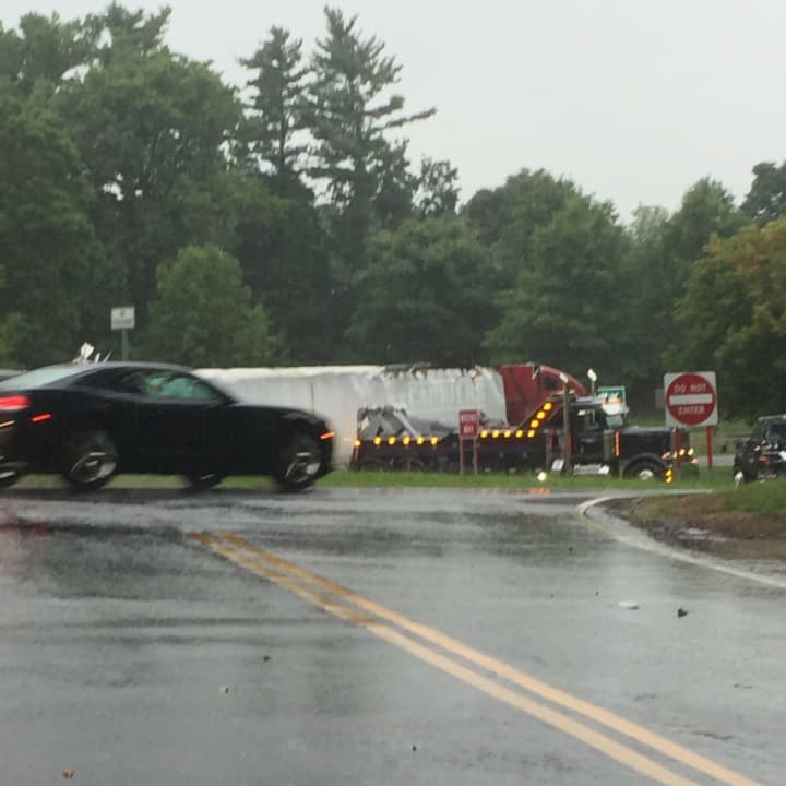A tractor-trailer struck a bridge while travelling on the Hutchinson River Parkway