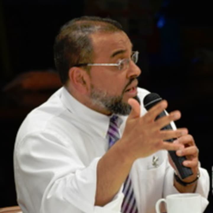 Islamic Association president Dr. M. Reza Mansoor to speak at a program on Islam in Fairfield. 