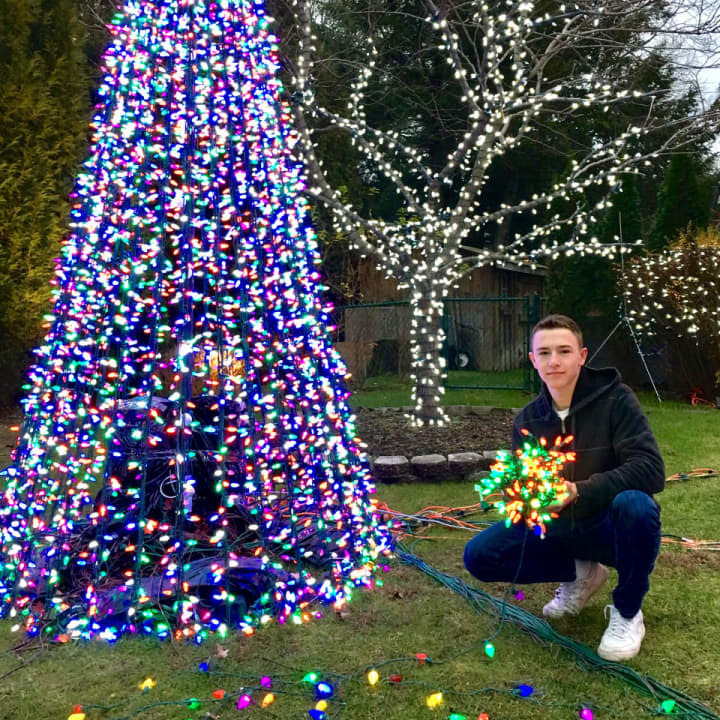 This year will be the last for Daniel Eisenberg&#x27;s Lights on Evergreen in Demarest.