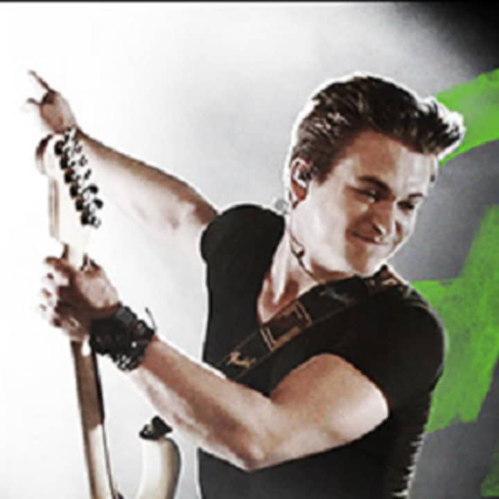 Hunter Hayes&#x27; 10-city, 24-hour tour in 2014, including his stop in Stamford, is part of the new book from Ripley&#x27;s Believe It or Not!, “Eye-Popping Oddities!” 