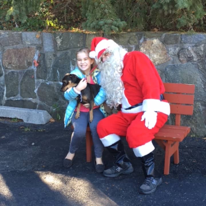 Mike Risko Music and the Ossining Chamber of Commerce invited Santa to visit for a photo opportunity with children and pets on Sunday.