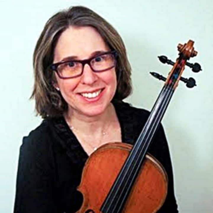 Naomi Graf will perform on viola at the Hoff-Barthelson Music School on March 4.
