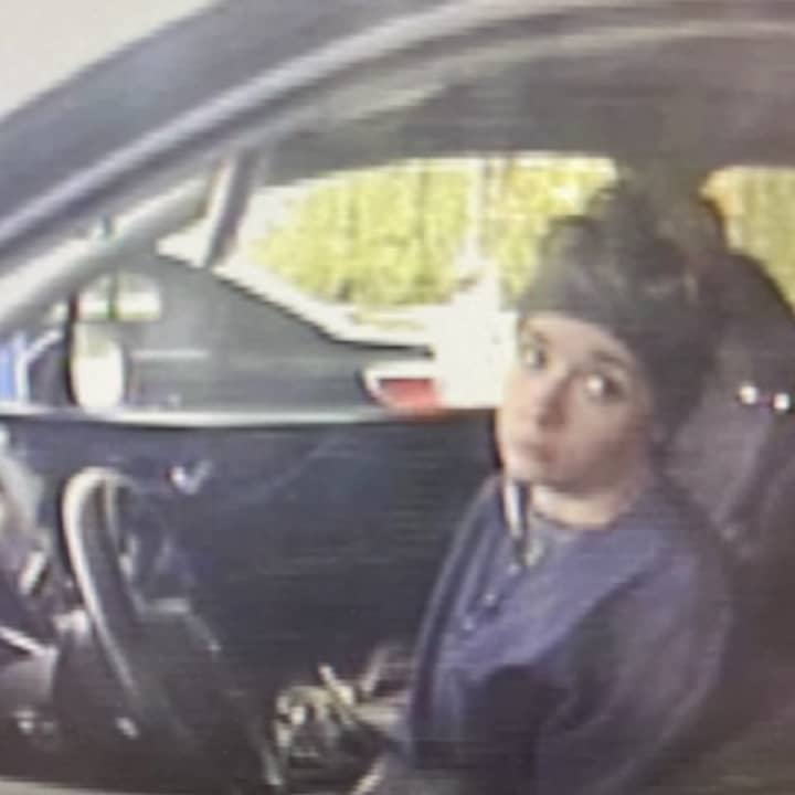 Police are working to identify a suspect accused of attempting to cash a fraudulent check at a Connecticut bank.