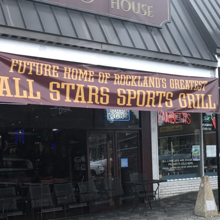 Rockland&#x27;s Greatest All Star Sports Grill