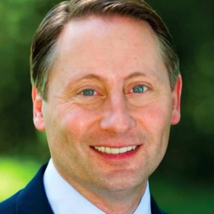 County Executive Rob Astorino touted Westchester as &quot;a smart spot for business&quot; at a recent breakfast meeting co-sponsored by WCBS radio and the Westchester County Office of Economic Development.