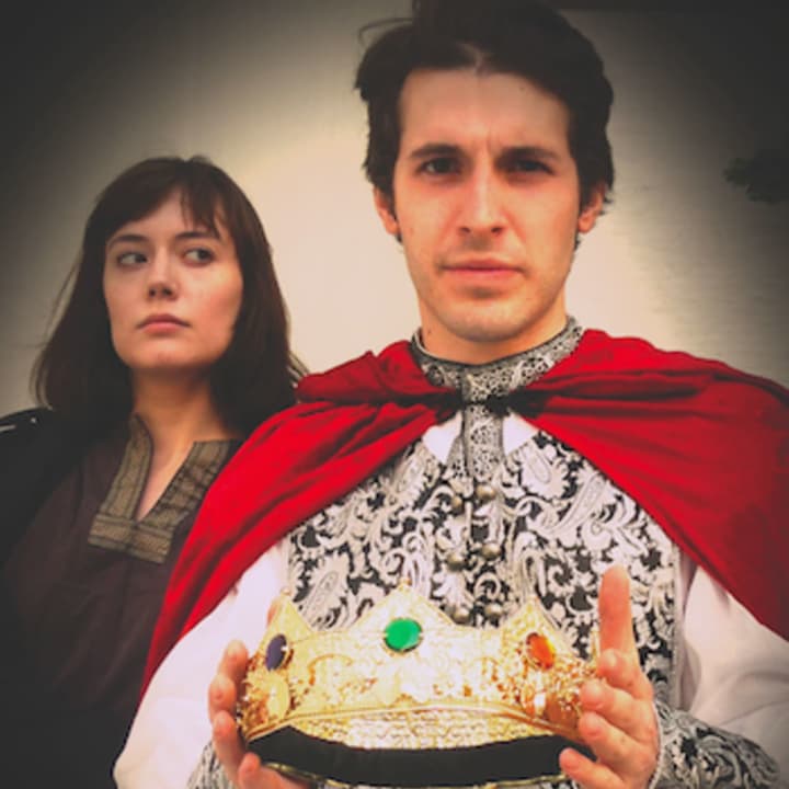 Rhiannon Lattimer (left) and Ryan Molloy star in Hudson Shakespeare’s “Richard II” in a performance June 25 at the Stratford Library on.