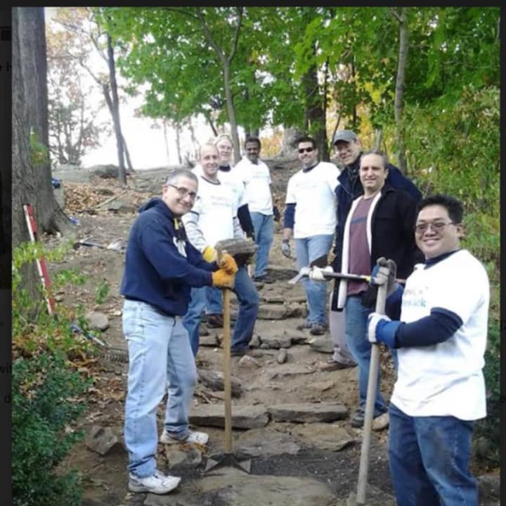 Volunteers working on a trail project at Tarrywile Park &amp; Mansion