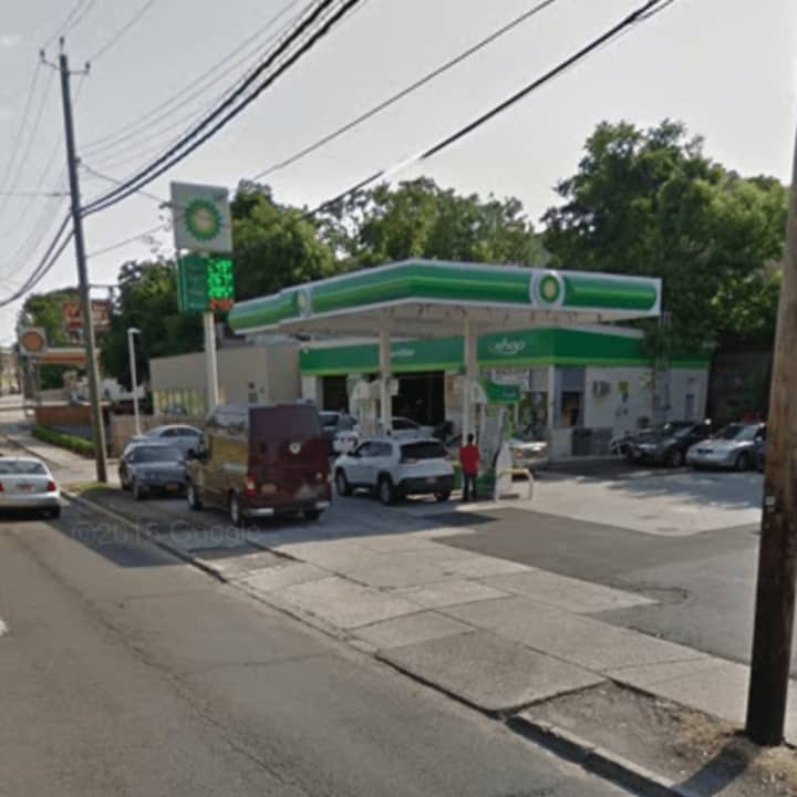 A man with a gun tried to hold up this BP Station on Central Park Avenue in Yonkers, News 12 Westchester reported.