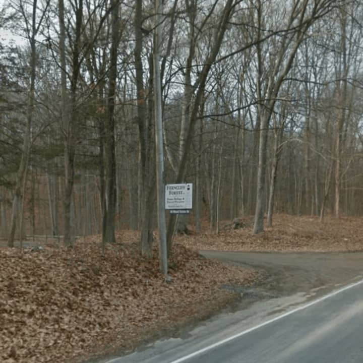 A 60-year-old Milton man collapsed and died while participating in a trail-biking event at Ferncliff Forest in Rhinebeck on Sunday. The Dutchess medical examiner&#x27;s office has determined the cause of death to be natural.