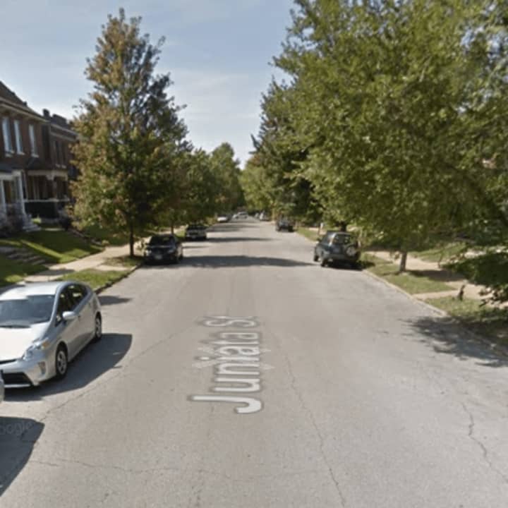 A Pound Ridge man was shot and killed while visiting his new grandchild on the 3800 block of Juniata Street in St. Louis (shown here).