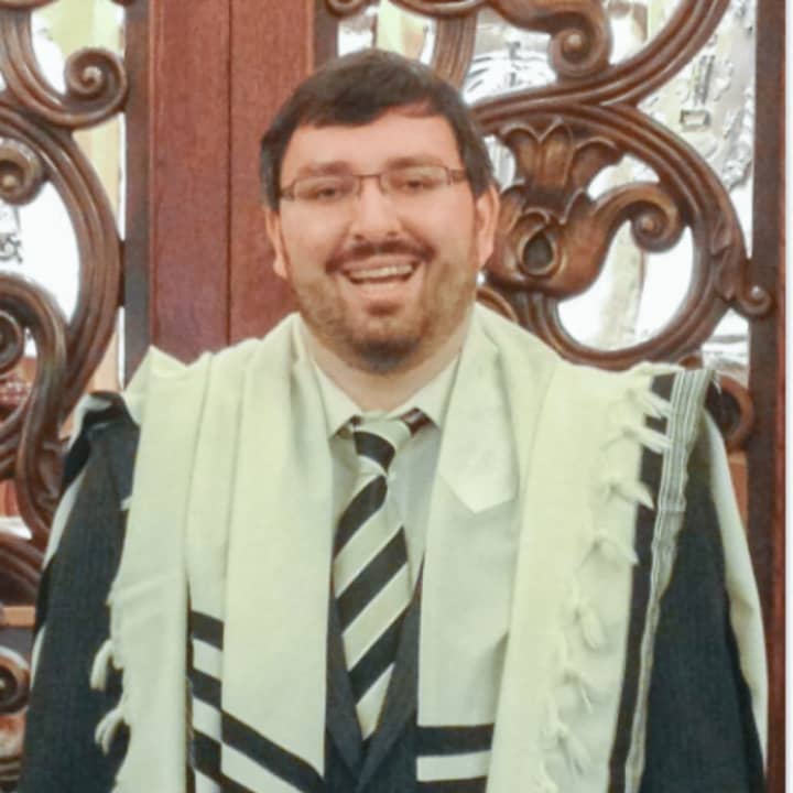 The United Jewish Center in Danbury will officially install its new head clergyman, Rabbi Stefan Tiwy, with an official ceremony beginning at 7 p.m. March 10.