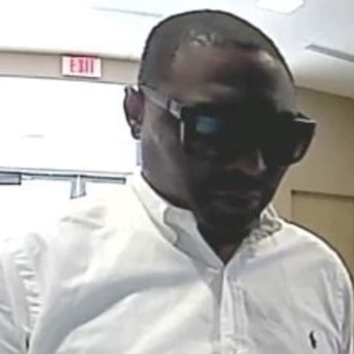 Suffolk County Crime Stoppers and Riverhead Town Police are seeking the public’s help to identify and locate the man who made unauthorized withdrawals from a bank in Riverhead in August.