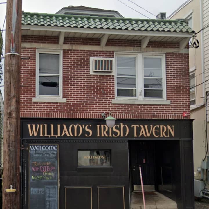 William’s Irish Tavern on E. Washington Avenue
