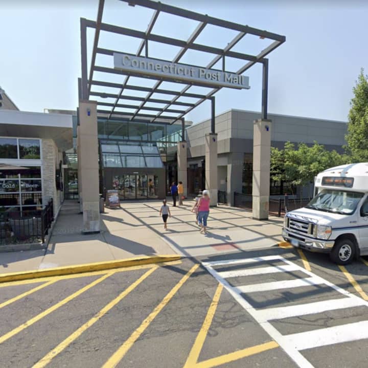 A Hamden man was charged with risk of injury to a child after allegedly kicking him in the back with significant force at the Connecticut Post Mall.&nbsp;