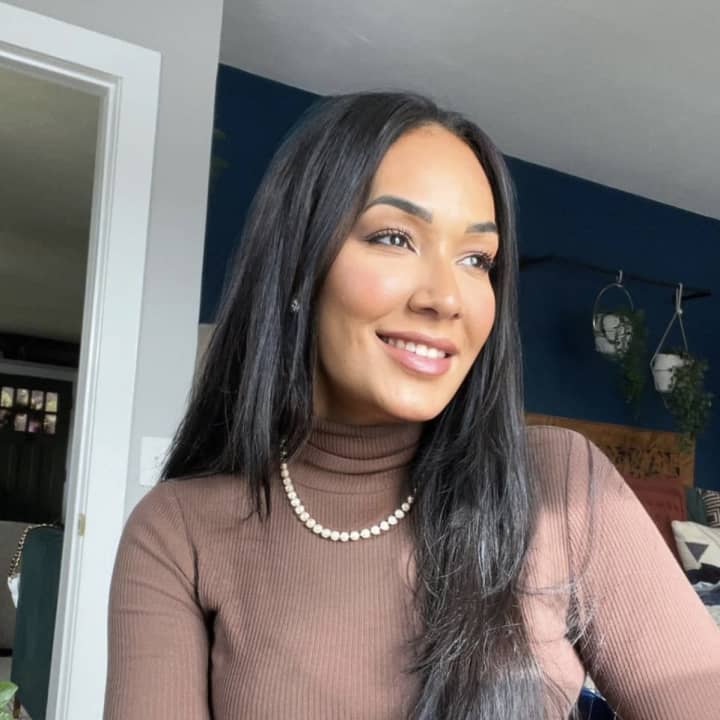 Mila De Jesus, a Brazilian-born fitness influencer who lived in Boston, has died, her family announced on Monday, Jan. 15. She was just 35 years old.&nbsp;