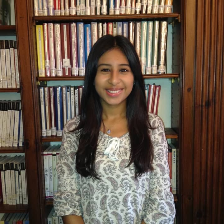 Port CHester High School senior Sofia Huyhua is the recipient of the Hispanic Heritage Youth Award.