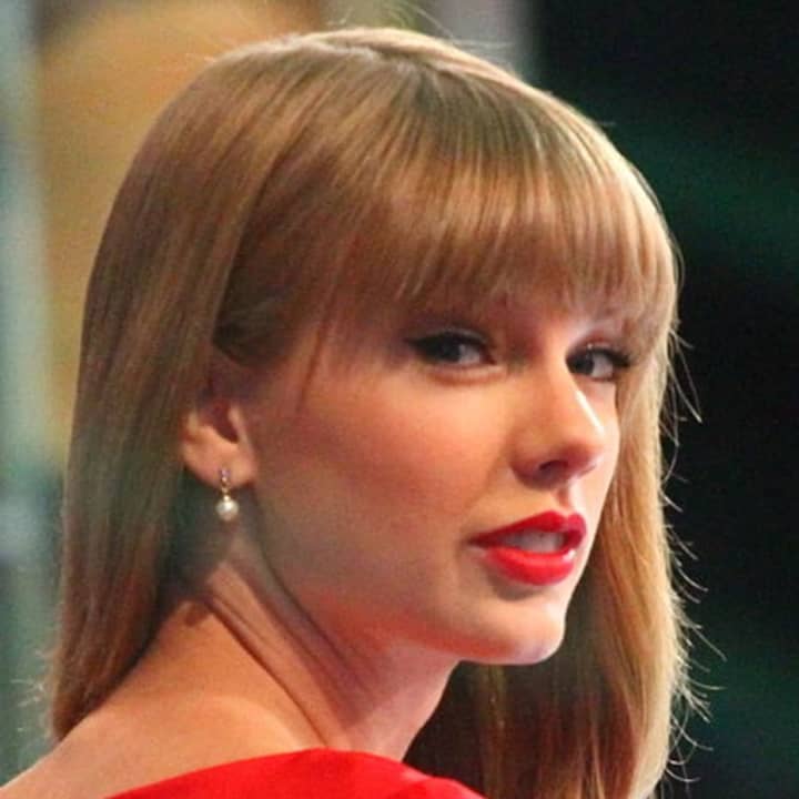 Singer Taylor Swift called a Yonkers woman suffering from cystic fibrosis.