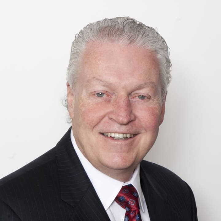 Fairfield First Selectman Mike Tetreau is the new chairman of MetroCOG.