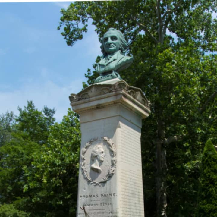 The Thomas Paine monument in New Rochelle. The city&#x27;s attributes are mentioned in a New York Times article.