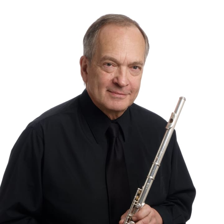 Longtime Westchester Philharmonic Music Director Paul Lustig Dunkel has a new CD.