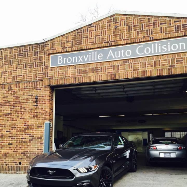 Bronxville Auto Collision has been recognized as a &quot;Top Automaker.&quot;