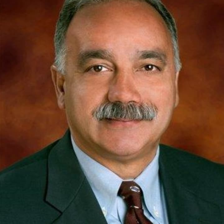 Manuel J. Rivera, an education consultant and former superintendent of the Rochester, N.Y. school system, has been chosen to run Norwalk&#x27;s schools, beginning July 18.