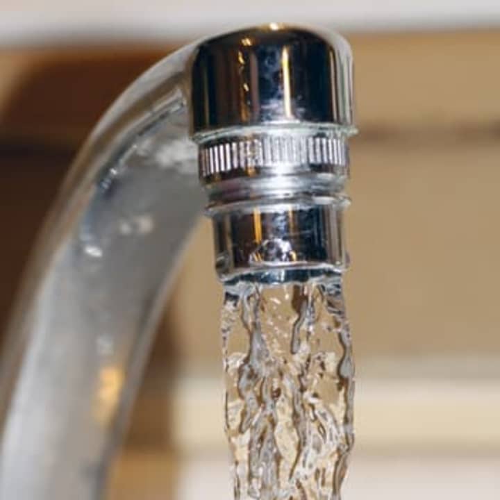 Scarsdale Water customers may experience discolored water this week.