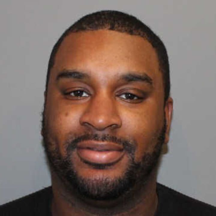Jarvin Graves, 27, of Florida was charged with drug sales and possession by Norwalk Police Tuesday.