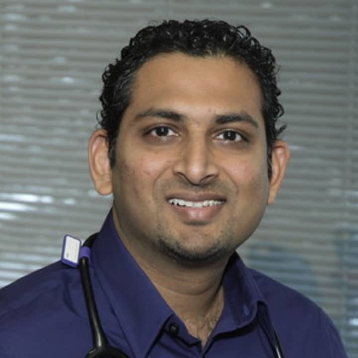 Northern Westchester Hospital&#x27;s Dr. Praveen Rudraraju discusses tips to adjust sleep patterns to daylight-saving time.