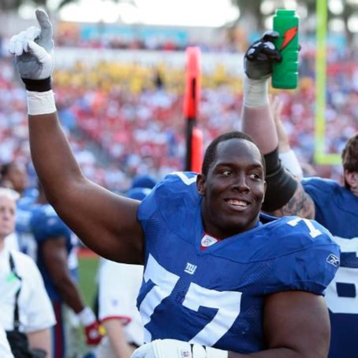New York Giants offensive lineman Kevin Boothe will appear at the Hometown Heroes Benefit Dinner on March 21 in Danbury. 