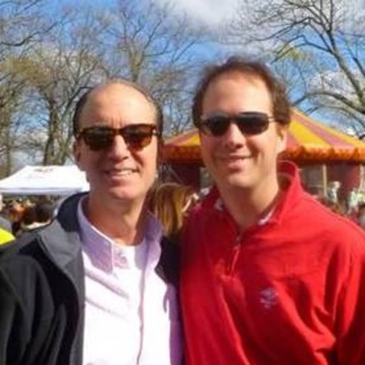 Stephen Meyers, left, president and chief executive officer of Houlihan Lawrence; and Chris Meyers, managing principal of Houlihan Lawrence, were part of the real estate firm&#x27;s team in Walk MS.