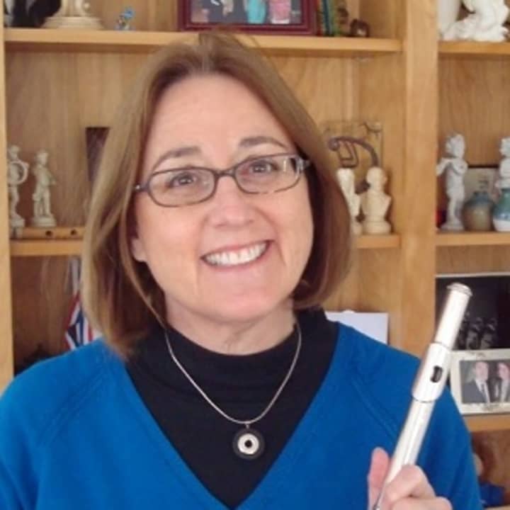 Elly Ball is the longtime flute faculty member responsible for creating and directing Hoff-Barthelson Music Schools Flute Clubs and Flute Orchestra since their inception nearly 35 years ago