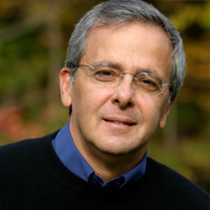 Mike Lupica will make an appearance at the Fairfield University bookstore.