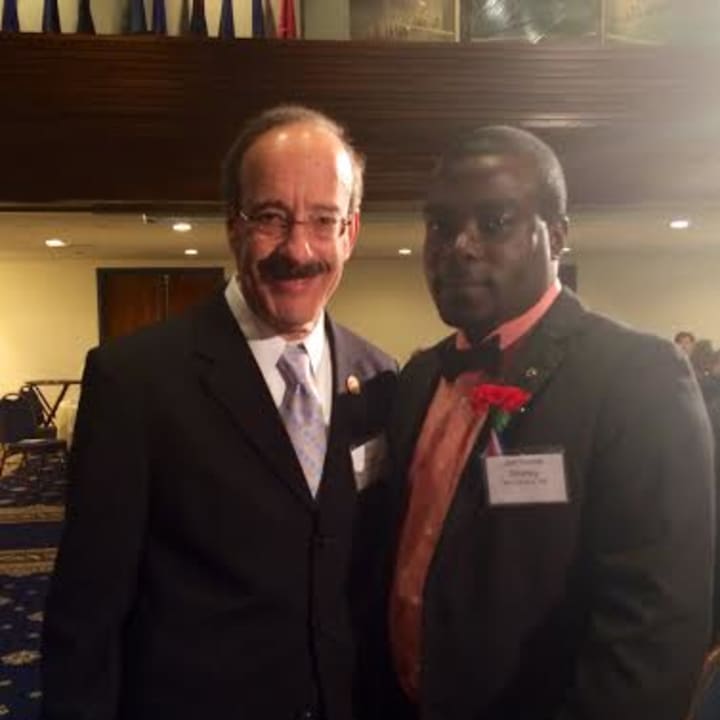 Congressman Eliot Engel congratulated Jermaine Shirley of Mount Vernon at an awards ceremony hosted by the National Association of Letter Carriers. Shirley received the 2014 Hero of the Year award.
