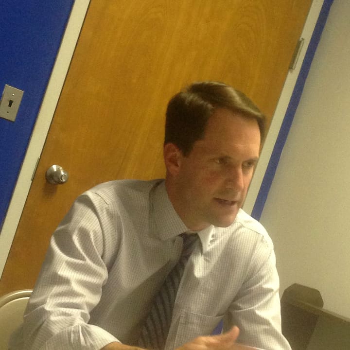 U.S. Rep. Jim Himes discusses recent bombing campaigns in Syria and his opposition to arming rebels to fight ISIS.