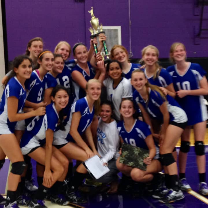 The Blue Wave volleyball team won the recent NY-CT Invitational Tournament.