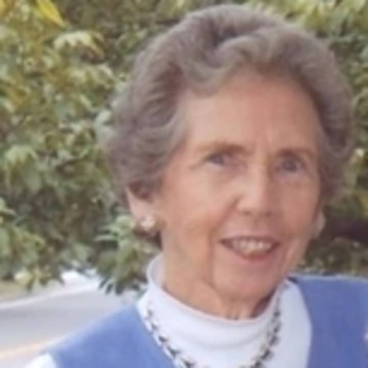 Jean Wilson Tharp, 84, a longtime resident of Darien and a former Rowayton resident, died Monday, Feb. 23.