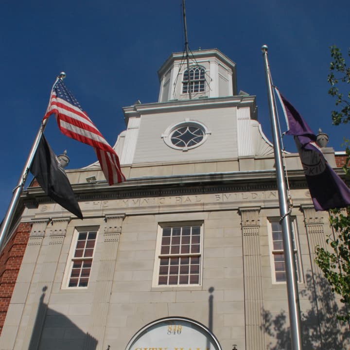 Peekskill residents can register to vote at city hall Oct. 10 and Oct. 13.