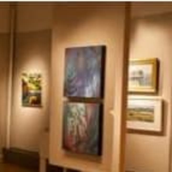 The Bendheim Gallery of the Greenwich Arts Center is currently hosting the Greenwich Art Societys 98th Annual Juried Exhibition, open through April 22. 