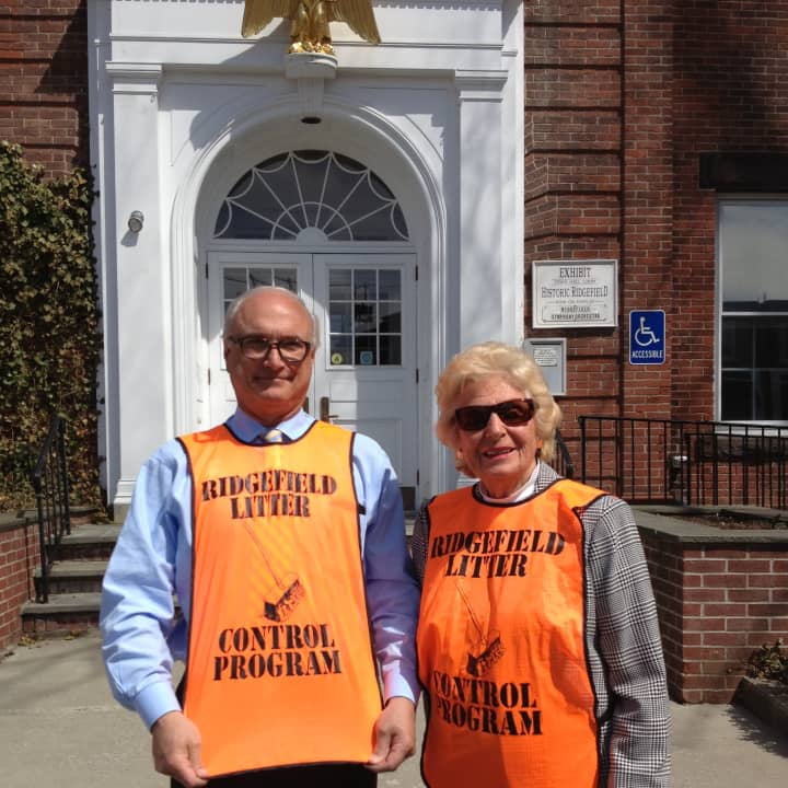 First Selectman Rudy Marconi and Beth Yanity get ready for Ridgefield Rid Litter Days on April 25 and 26. This is the 25th year Yanity has chaired the event for the Caudatowa Garden Club