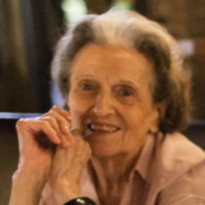 Ann Aunt Dana Lorraine Mercurio Schettino, 95, of Yonkers and Larchmont, died Sunday, May 17, after battling lymphoma.