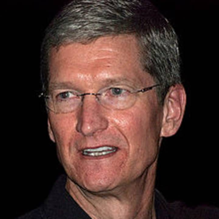 Apple CEO Tim Cook has unveiled a new music service and a news app to try and change the way his product users consume media. 