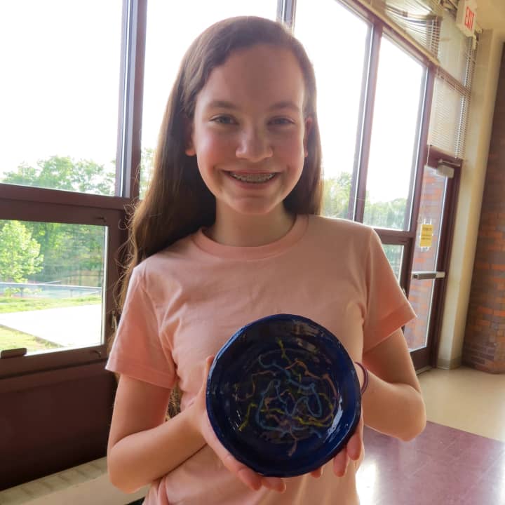 Briarcliff Middle School students, their families, teachers and community members enjoyed a meal served in student-made ceramic bowls as part of the annual Empty Bowls fundraiser.